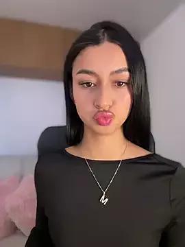 maddy_bronw_ from StripChat