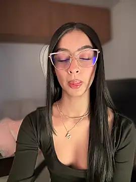 maddy_bronw_ from StripChat