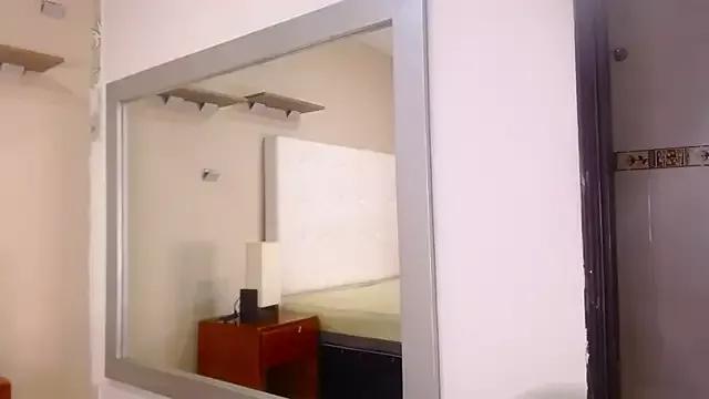 maddypreg from StripChat is Freechat
