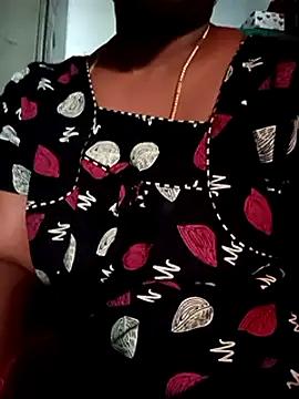 Madhavitelu webcams show profile image 