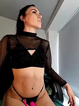 Madison_charlotte from StripChat is Freechat