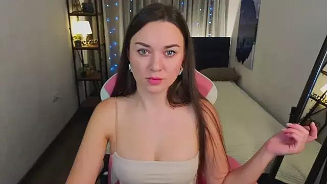 Madison_Golden from StripChat is Freechat