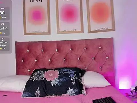 Madisonkay from StripChat is Freechat