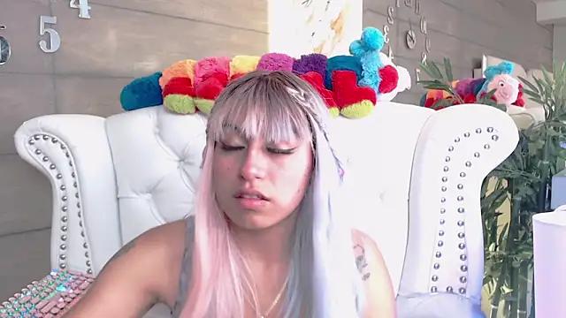 Dirty chat webcam: explore liveshows with versed models, from laying bare to fetishes, in a variety of sexy free adult webcams.