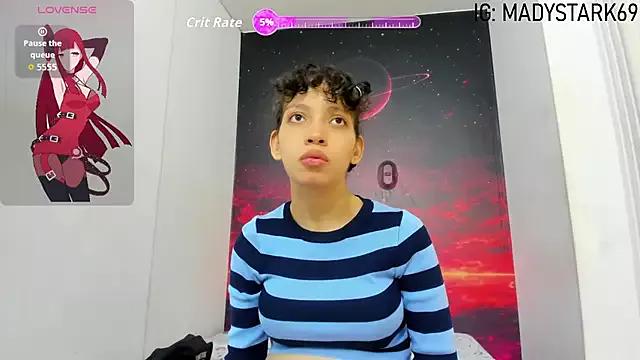 MadyStarkx from StripChat is Freechat