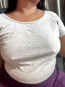 Maggi-is-back from StripChat is Freechat