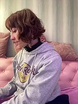 Maggie_Geller from StripChat