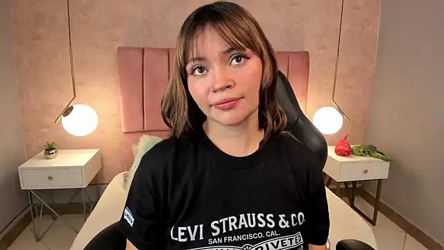 Dirty chat webcam: explore liveshows with versed models, from laying bare to fetishes, in a variety of sexy free adult webcams.