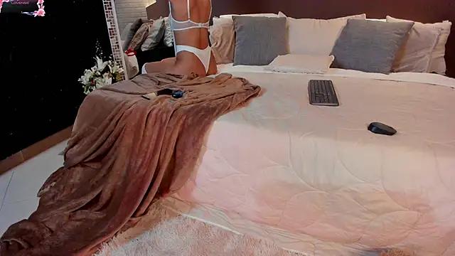 magic_gomezz from StripChat is Freechat