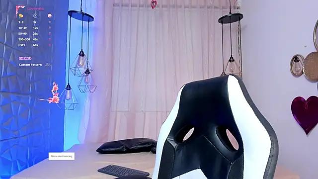 Dirty chat webcam: explore liveshows with versed models, from laying bare to fetishes, in a variety of sexy free adult webcams.