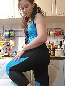 MagicalMomentsDream88 from StripChat is Freechat