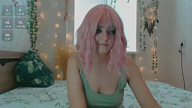 MagicPink from StripChat is Freechat