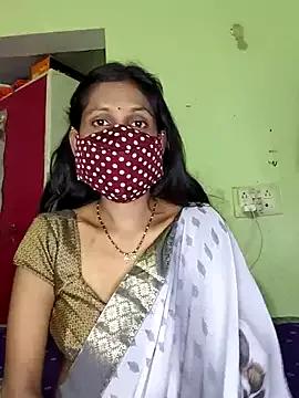 Mahi_queenx from StripChat is Freechat