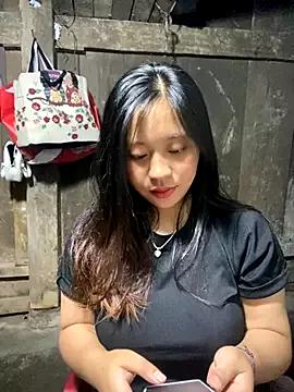maianhcute from StripChat