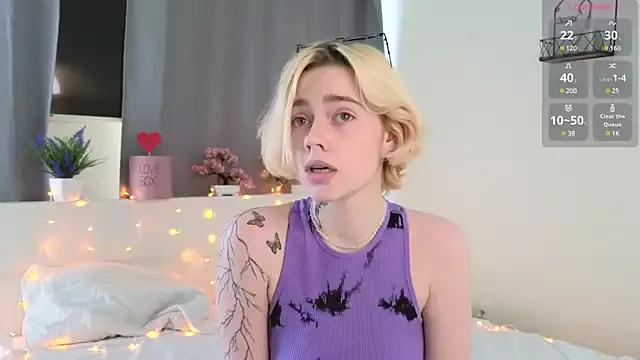 Dirty chat webcam: explore liveshows with versed models, from laying bare to fetishes, in a variety of sexy free adult webcams.