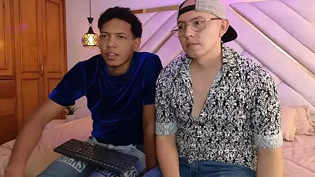 Maikandleo webcams show profile image 