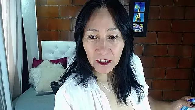 Photos of Maira_B from StripChat is Freechat