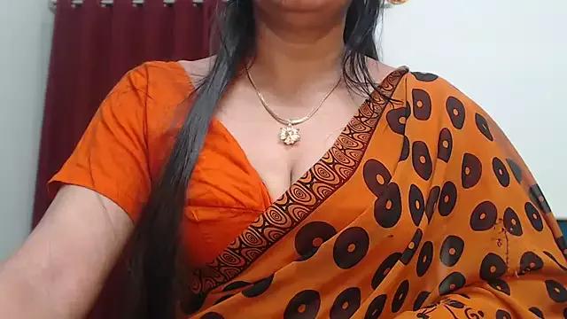 Maisa-130 from StripChat is Freechat