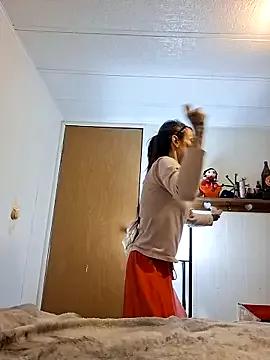 Photos of MaitressePomme3 from StripChat is Freechat