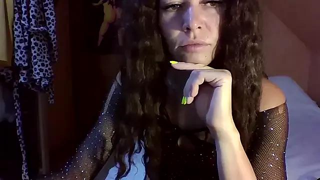 Photos of maja1917 from StripChat is Freechat