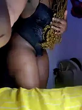 malaika1999 from StripChat