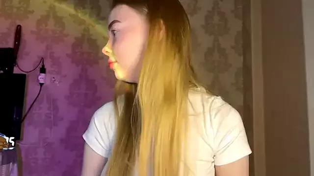 MalindaFonteno from StripChat is Freechat
