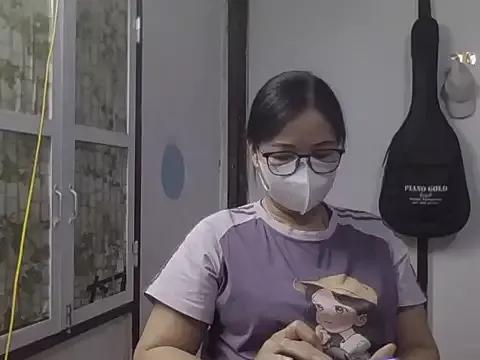 Malinh096 webcams show profile image 