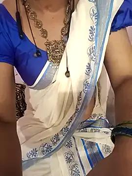 Mallu-Gayathri_Arun from StripChat