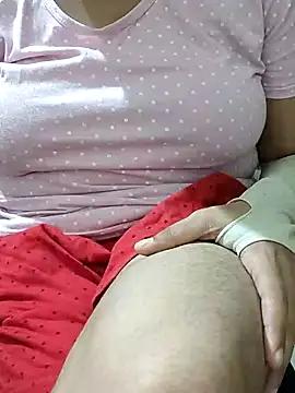 mallupriyapriya from StripChat