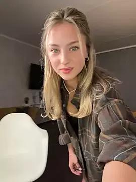 Mally_Say webcams show profile image 