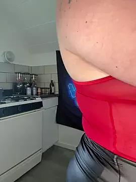 MamaSpicy from StripChat