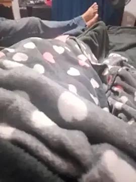 Mamilinda18 from StripChat is Freechat