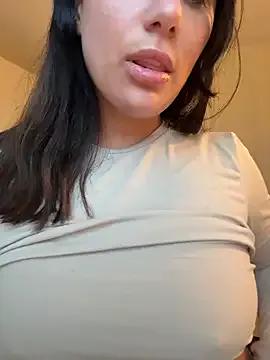 Mamimamacitaaa webcams show profile image 