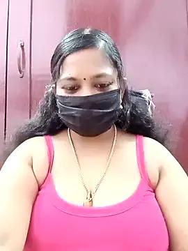 Mandhra28 webcams show profile image 