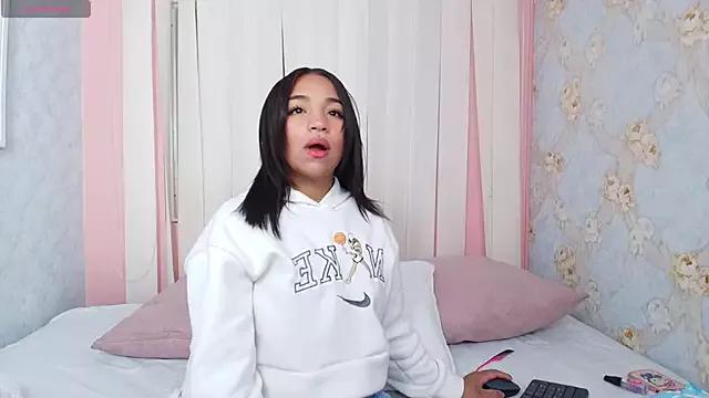 Manelyk_evanss webcams show profile image 