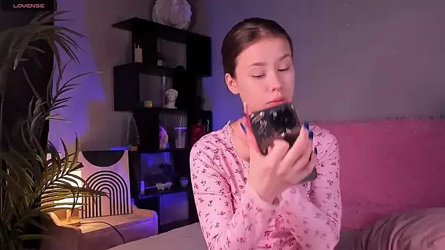 Mara_foulk from StripChat