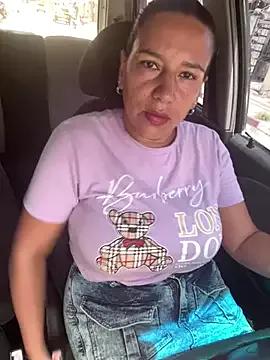Mara_luxx from StripChat
