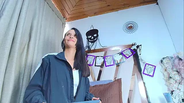 maraa_X from StripChat