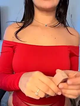 MaraFun from StripChat is Freechat