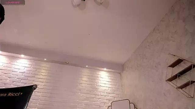 MaraRicci from StripChat