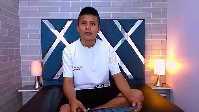 marcus_hans_ from StripChat is Freechat