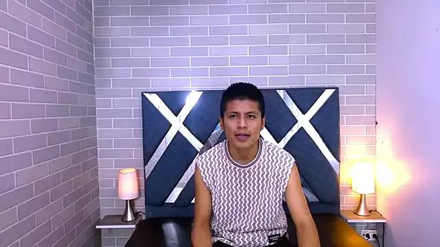 marcus_hans_ from StripChat is Freechat