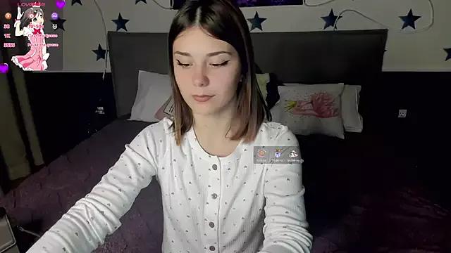 MargoChill from StripChat is Freechat