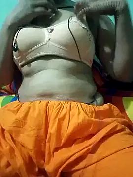 Maria_Mahi from StripChat is Freechat