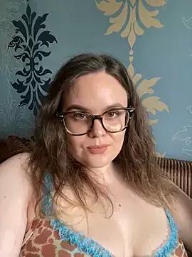 MariaMirabella from StripChat is Freechat