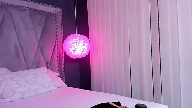 Mariana_Kalo from StripChat is Freechat