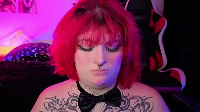 Mariana_velezz from StripChat is Freechat