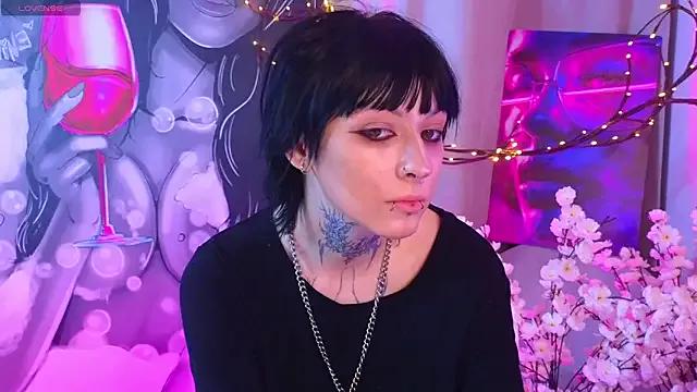 MarianCarter from StripChat is Freechat