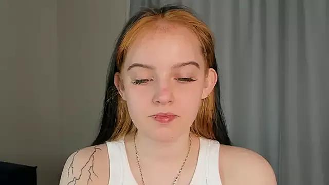marianelly from StripChat is Freechat