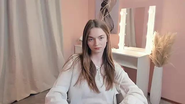 MarianFares from StripChat is Freechat